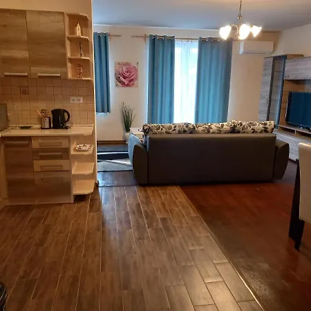 Thermal Apartment *